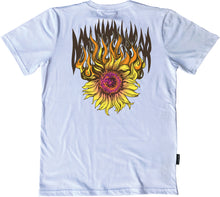 Cargar imagen en el visor de la galería, PLAYERA BASICA SUNFLOWER
